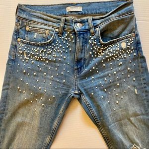 Zara jeans with pearl embellishment size 4